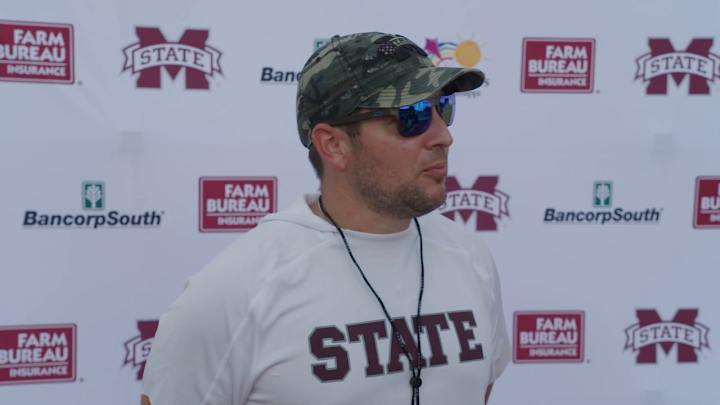 Watch: Mississippi State RBs Coach Eric Mele Post-Practice Press Conference, 08/10/2021