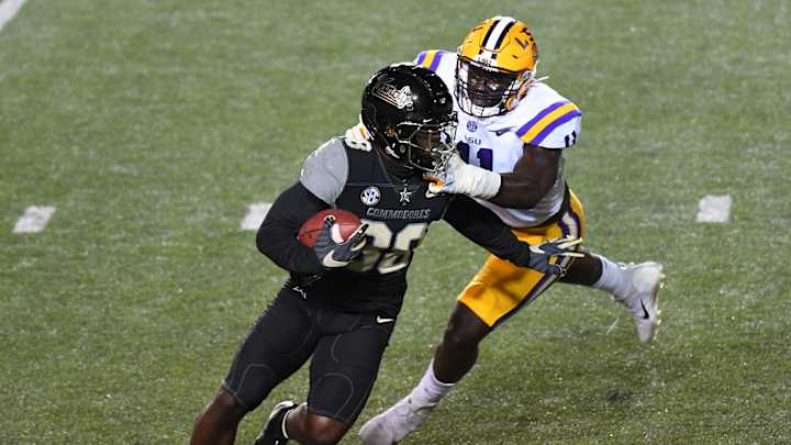 How Growth in the Film Room Has Helped LSU's Ali Gaye Improve as a Defensive Lineman