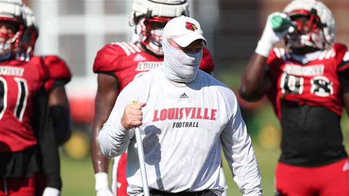 DL Coach Mark Ivey, Deion Branch to Remain with Louisville