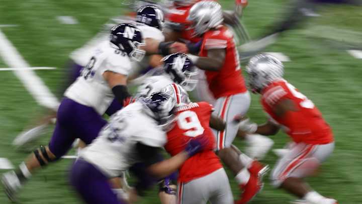 Way-Too-Early Depth Chart: Big Moves at Right Tackle