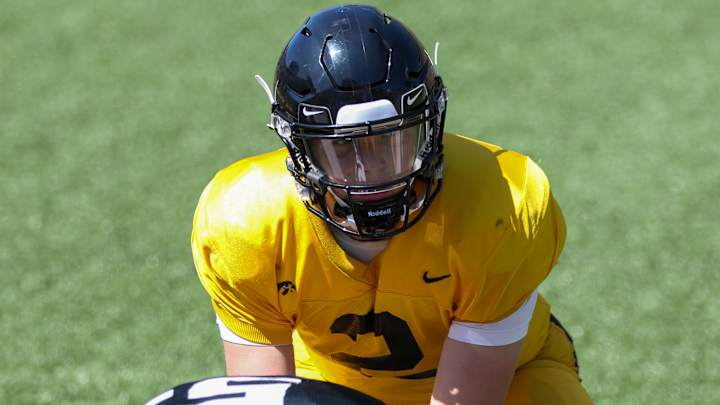 Watch: Deuce Hogan Kids Day Plays