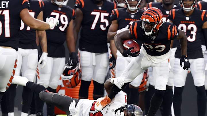 A Snap Count Breakdown from the Bengals' Win Over the Buccaneers