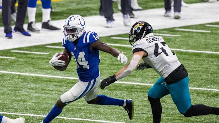 Urban Meyer Explains Why the Jaguars Traded Joe Schobert