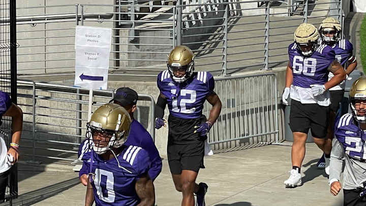 Huskies' Ale Now in Competition with 2 Players for his Starting Job