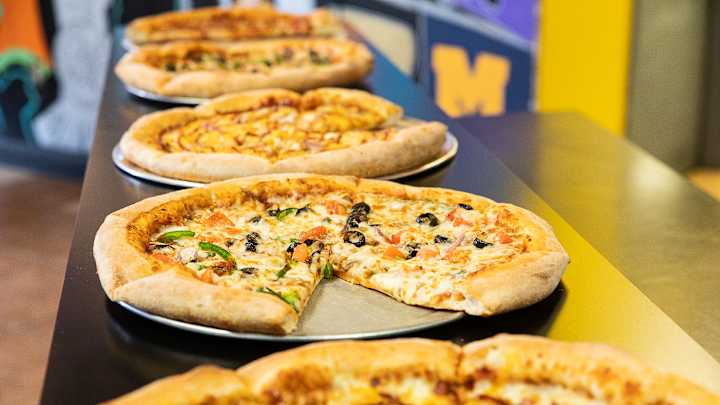 Mad Mushroom to Host Weekly Sasha Stefanovic Podcast Starting in November Mad Mushroom to Host Weekly Sasha Stefanovic Podcast Starting in November