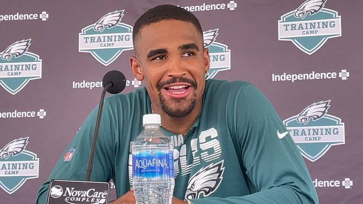 Jalen Hurts Meets Patriots Challenge Jalen Hurts Meets Patriots Challenge