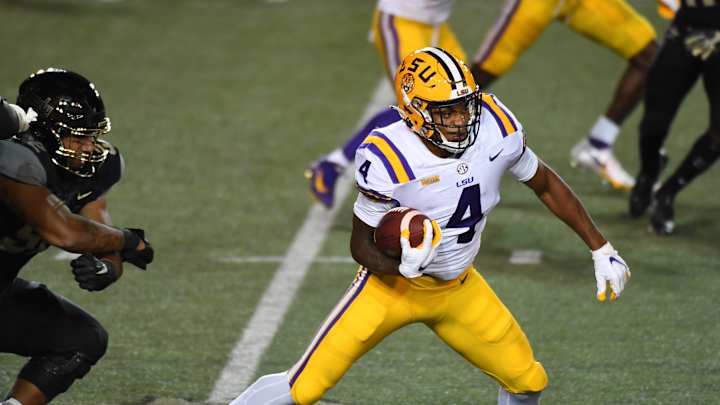 LSU Getting Most Out of "Thunder and Lightning" Running Back Room in Fall Camp