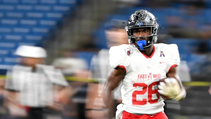 'Watch Out': Vic Fangio Hypes Up New Broncos RB Adrian Killins