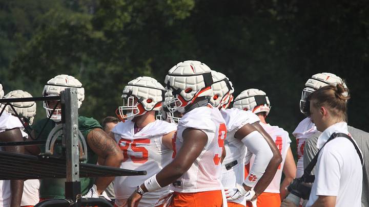 'Talking Season' Almost Over; Clemson Looks Forward to Challenge of Georgia 'Talking Season' Almost Over; Clemson Looks Forward to Challenge of Georgia