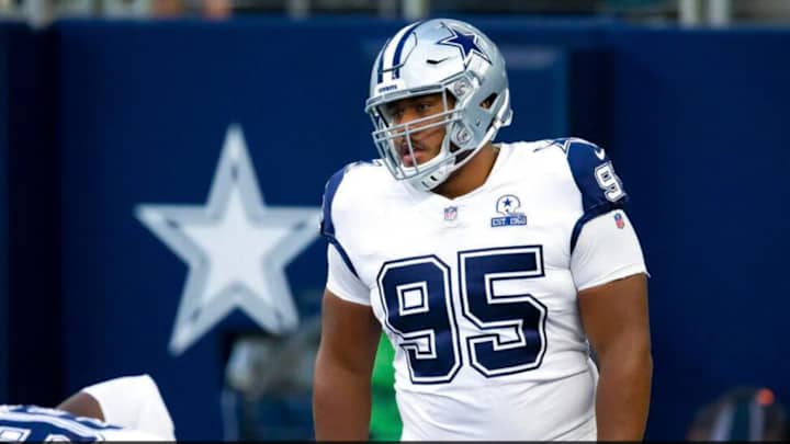 Falcons Sign Former Cowboys Lineman