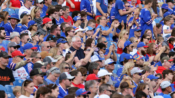 Bills Throw Down Gauntlet on New Stadium Bills Throw Down Gauntlet on New Stadium