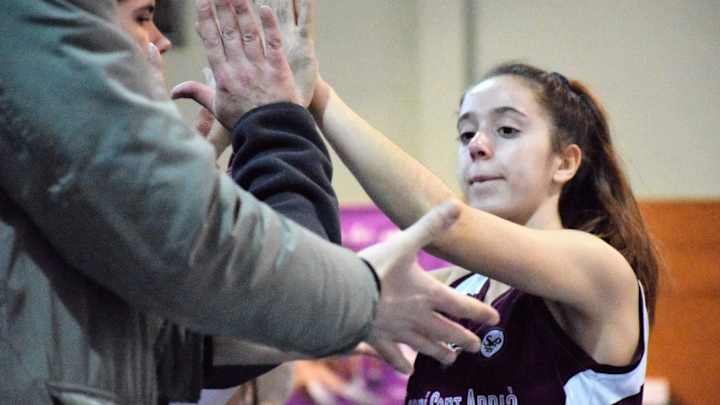 Laura Salmeron is Latest Women's Basketball Player to Leave Syracuse