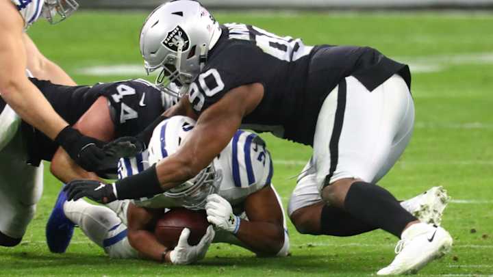 Ziegler Inks Hankins to Return to the Raiders