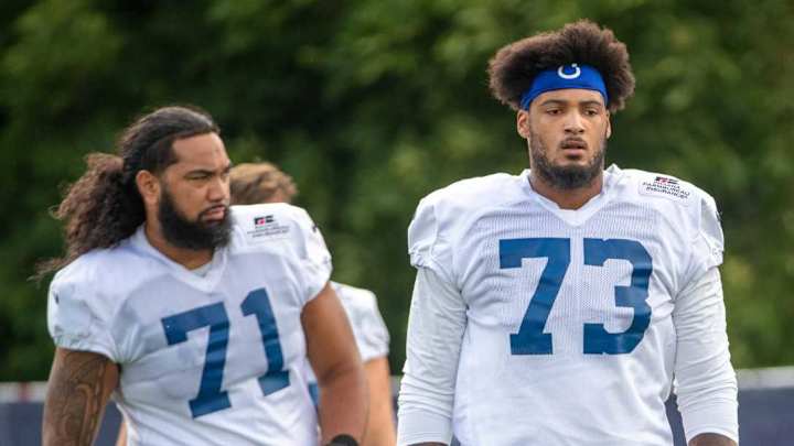 Who Should Start at Left Tackle Until Eric Fisher Returns?