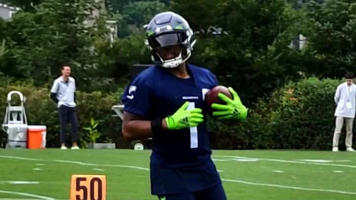 5 Observations From Seahawks 16th Training Camp Practice
