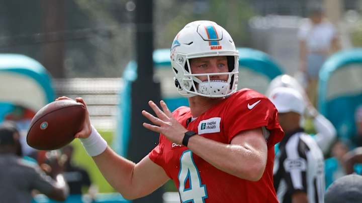 Monday Dolphins Notebook: New (Old) QB in Town, Tryout Info, Gesicki and Griddy, and More