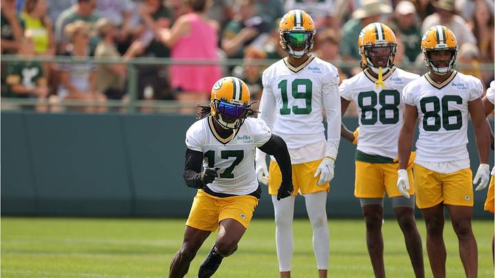 Rodgers, Adams See ‘Special’ Group of Receivers Rodgers, Adams See ‘Special’ Group of Receivers