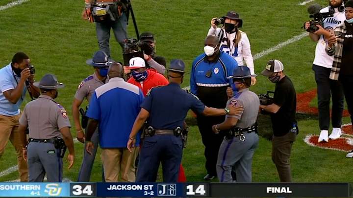 Southern Jaguars Devour JSU Tigers for Key SWAC Victory, 34-14 Southern Jaguars Devour JSU Tigers for Key SWAC Victory, 34-14