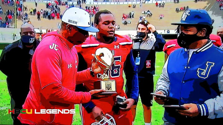 Deion Sanders and Jackson State defeats Edward Waters, 53-0