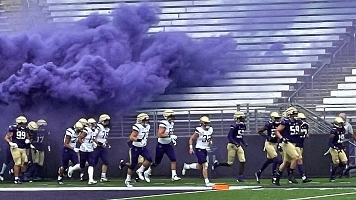 Once an Opt Out, Taj Davis Was All in as UW Scrimmage Standout