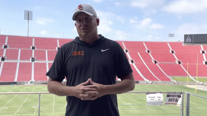 Clay Helton Still Evaluating USC's Wide Receiver Group