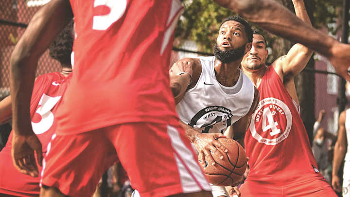 SI Full Frame: The Cage SI Full Frame: The Cage