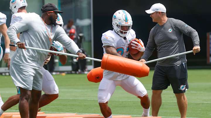 Previewing the Dolphins-Patriots Matchup from a Fantasy Perspective Previewing the Dolphins-Patriots Matchup from a Fantasy Perspective