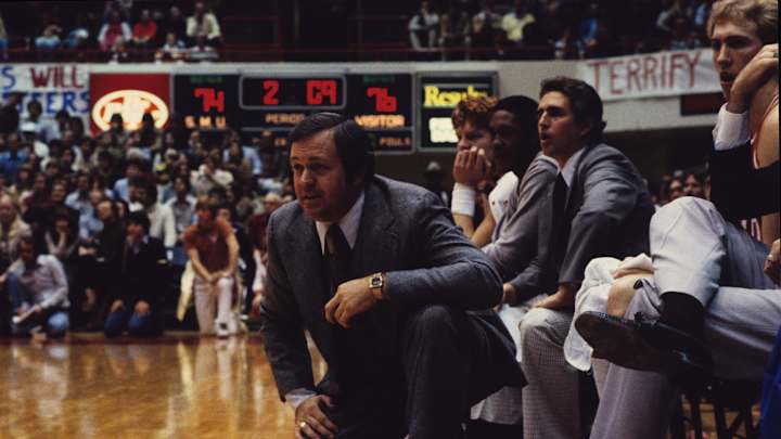 Former Texas Basketball Player and Assistant Coach Barry Dowd Passes Away At 85