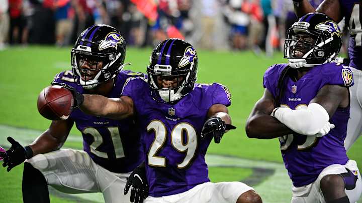 Ravens Trade Rookie Fifth-Rounder Shaun Wade to Patriots