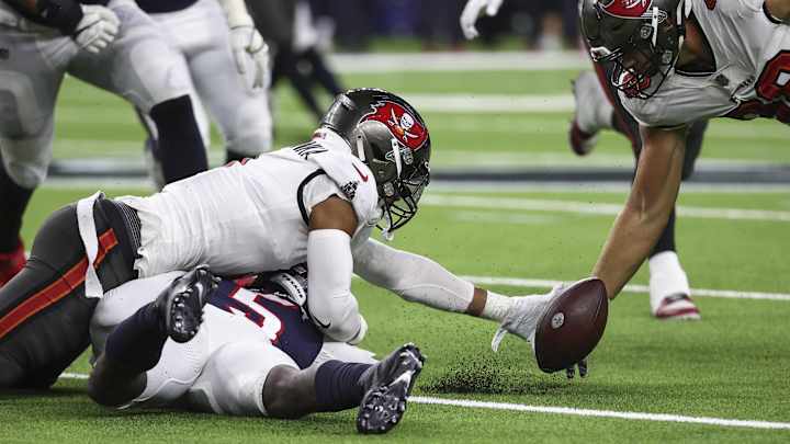 Hits Keep Coming for Rechristened Tryon-Shoyinka, Good Under Any Name