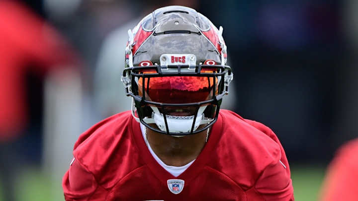 Reports: Buccaneers Releasing Javon Hagan, Waive Elijah Ponder Reports: Buccaneers Releasing Javon Hagan, Waive Elijah Ponder