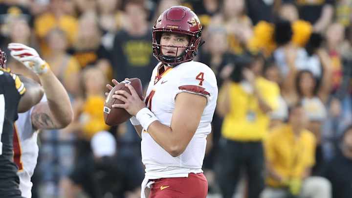 South Carolina Grad Assistant Zeb Noland to Start at QB in Week 1 South Carolina Grad Assistant Zeb Noland to Start at QB in Week 1