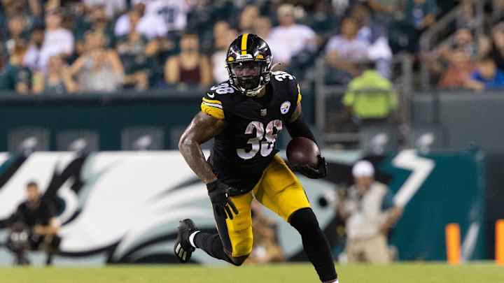 Steelers Finalize 53-Man Roster, Cut 17 Players