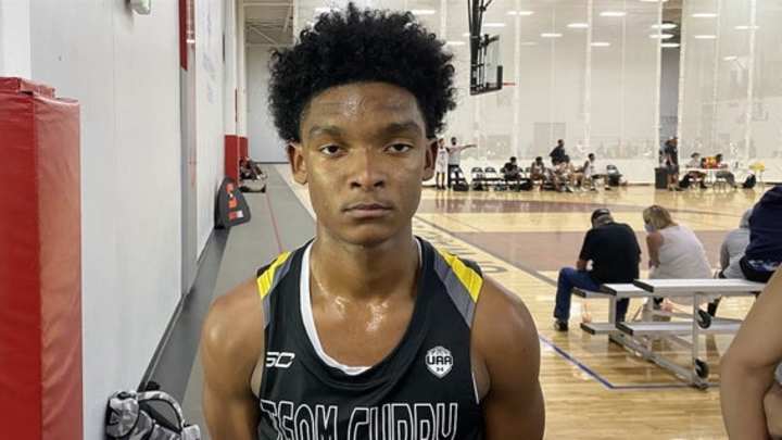 Texas Hoops Offers Elite 2023 Point Guard Caleb Foster Texas Hoops Offers Elite 2023 Point Guard Caleb Foster