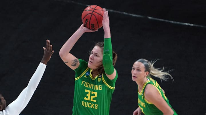 Sedona Prince Prioritizing Growth and Leadership On and Off the Court Sedona Prince Prioritizing Growth and Leadership On and Off the Court