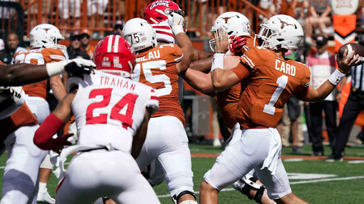 Longhorns Cruise To 38-18 Win Over Louisiana