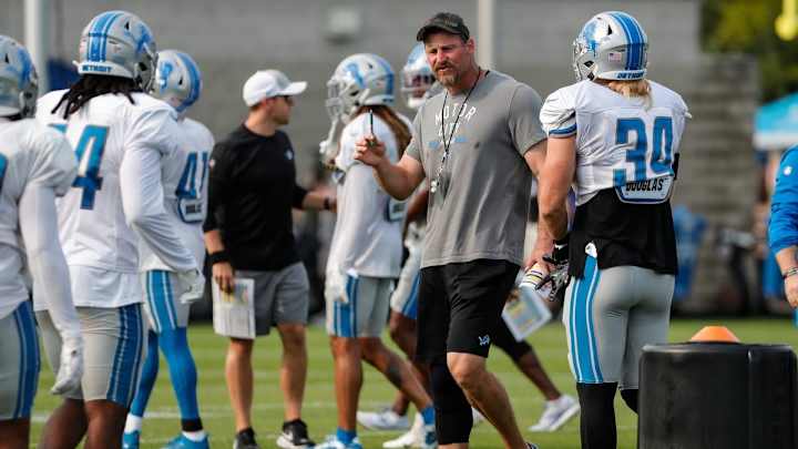 Early Predictions on Lions' 2022 Free Agents Early Predictions on Lions' 2022 Free Agents