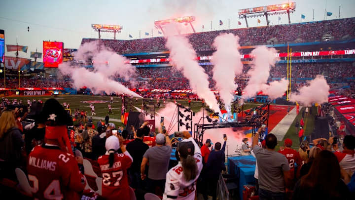 Buccaneers' Crowd Will Be The Ultimate X-Factor Against The Cowboys