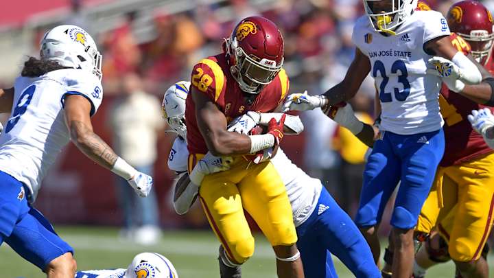 USC Trojans' Defense Dominates San Jose State In Season Opener