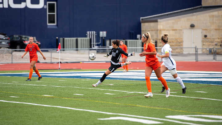 Syracuse Women's Soccer Tops New Hampshire for Third Straight Victory
