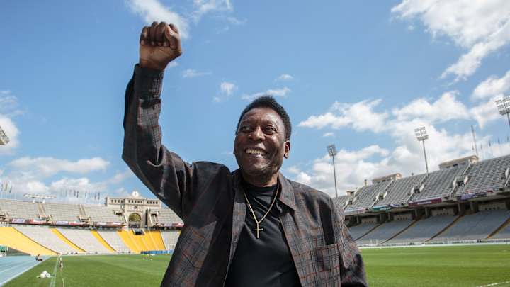 Pelé Has Surgery to Remove Apparent Colon Tumor, Declares "Great Victory"