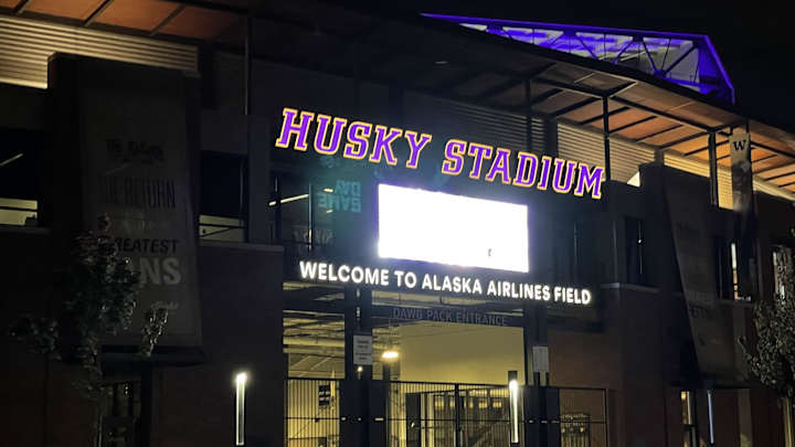 UW Will Require Vaccination or Testing Proof for Final 5 Games