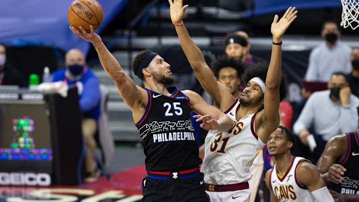 NBA Insider Suggests Cavaliers Will Try to 'Pry' Simmons From Sixers