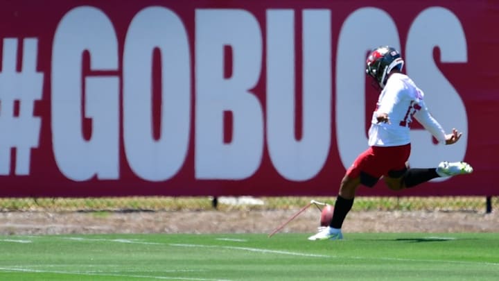 Buccaneers Sign Jose Borregales to Practice Squad