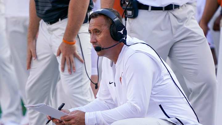 Saturday Big Game for Hogs, Horns but Reasons Different