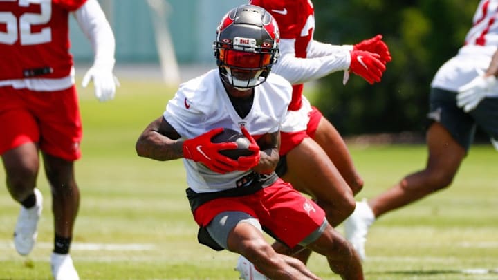 Bucs Elevate Two Players Ahead Of Cowboys Game