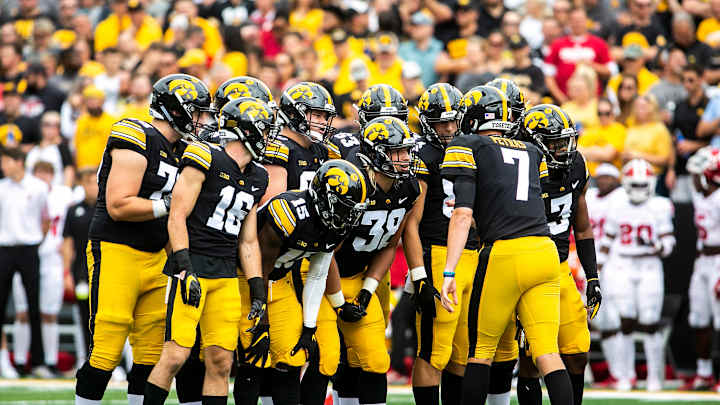 Game Prediction: No. 10 Iowa Hawkeyes at No. 9 Iowa State Cyclones