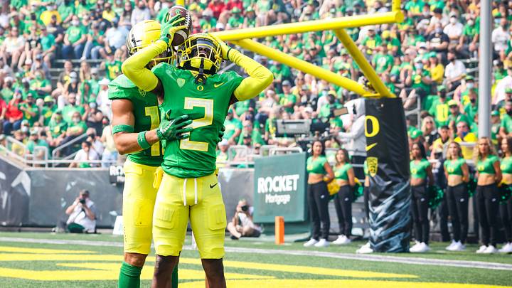 PODCAST: Oregon Football's NFL Image, Six Ducks Invited to NFL Scouting Combine PODCAST: Oregon Football's NFL Image, Six Ducks Invited to NFL Scouting Combine