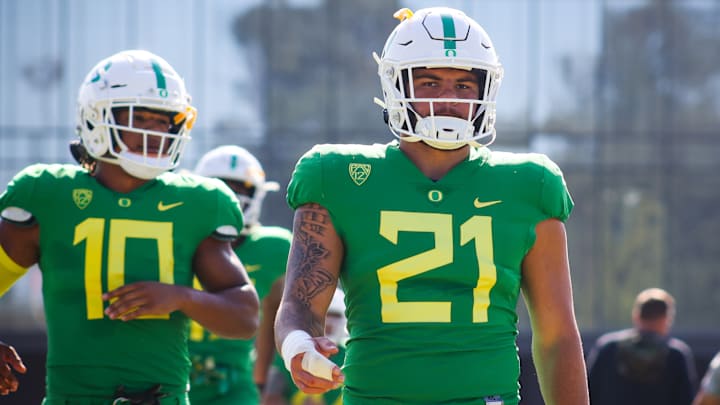 Linebacker Keith Brown Out, TE DJ Johnson Questionable for Oregon State