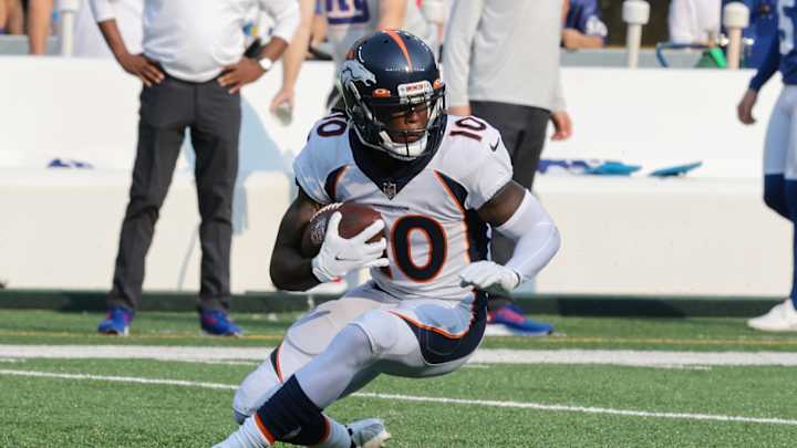 Broncos Place WR Jerry Jeudy on Injured Reserve, Sign Kendall Hinton to Roster Broncos Place WR Jerry Jeudy on Injured Reserve, Sign Kendall Hinton to Roster